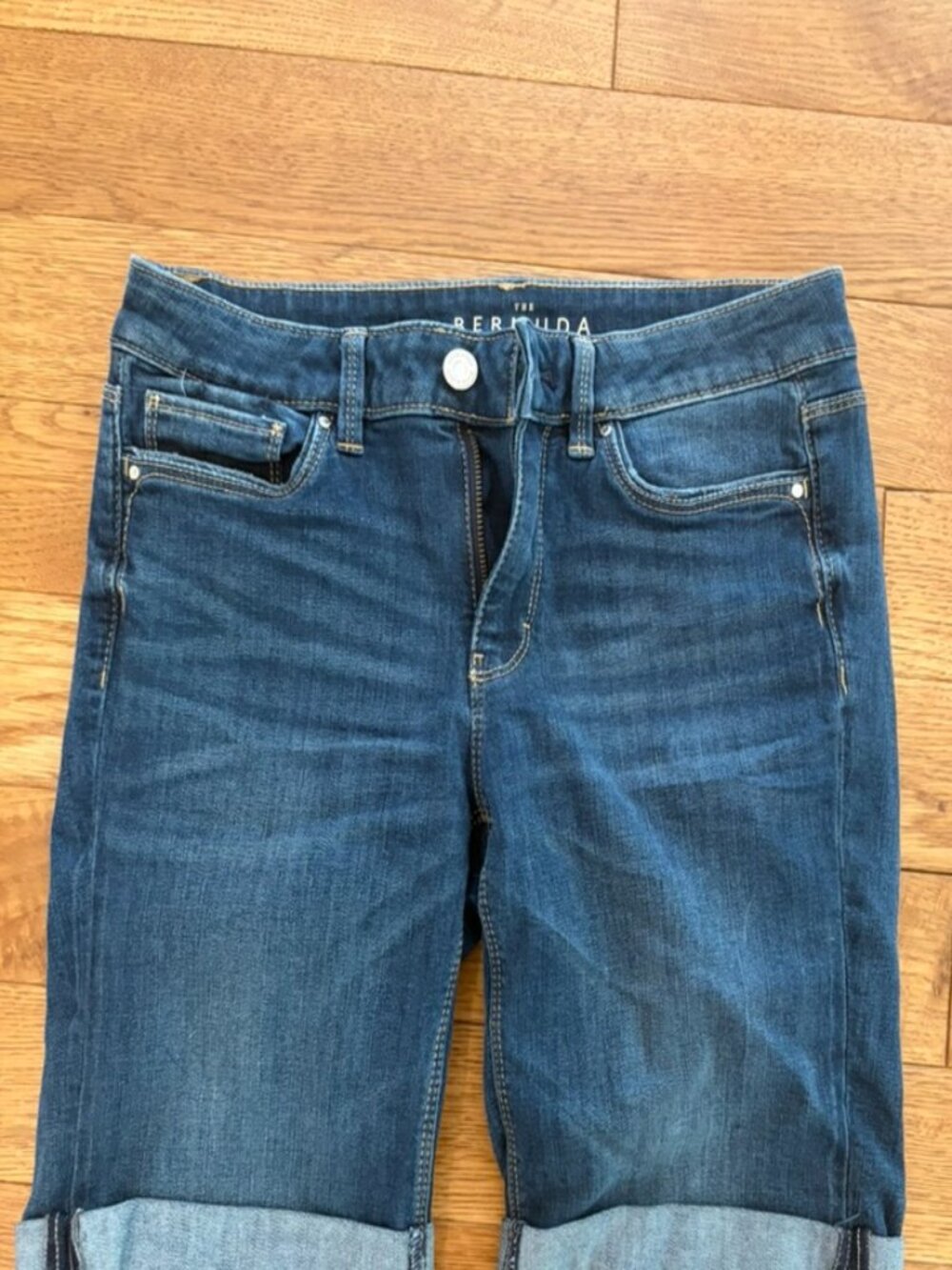The Bermuda Short Denim Bermuda Shorts Size 4 Medium Wash Cuffed Stretch